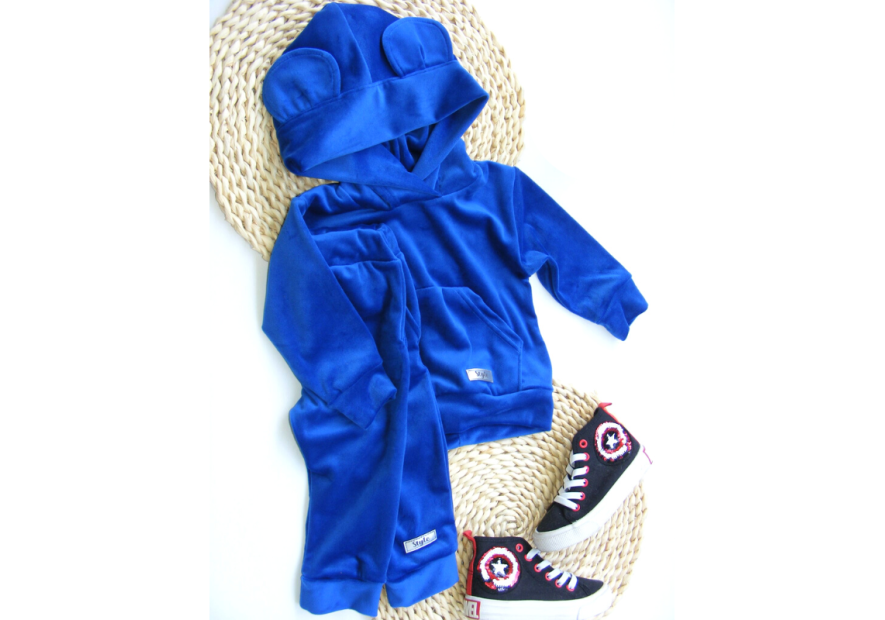 Dres welurowy z kapturem | Olympia Kids Style