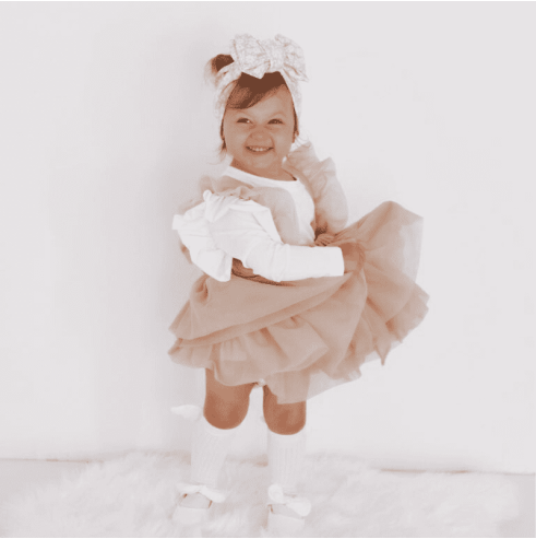 Spódniczka tiulowa na szelkach pudrowa| Olympia kids style