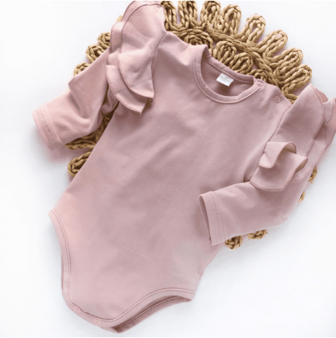 Body dziecięce z MOTYLEK pudrowe