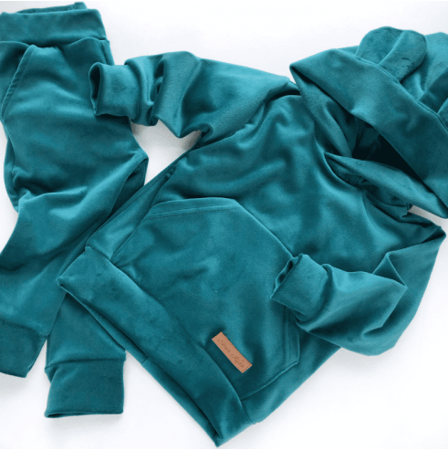 Dres welurowy z kapturem | Olympia Kids Style