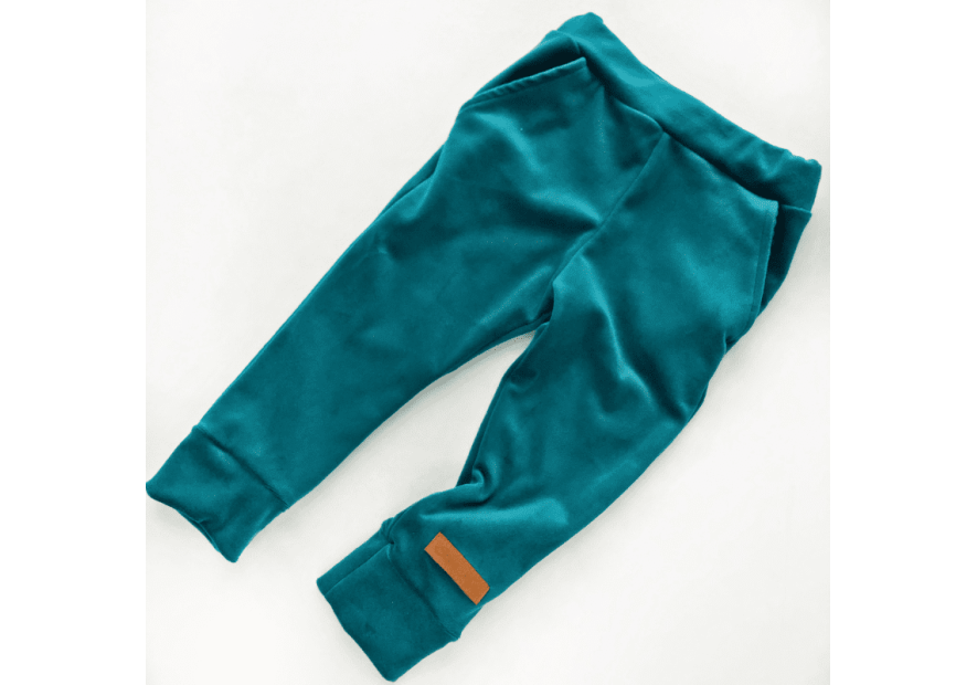 Dres welurowy z kapturem | Olympia Kids Style