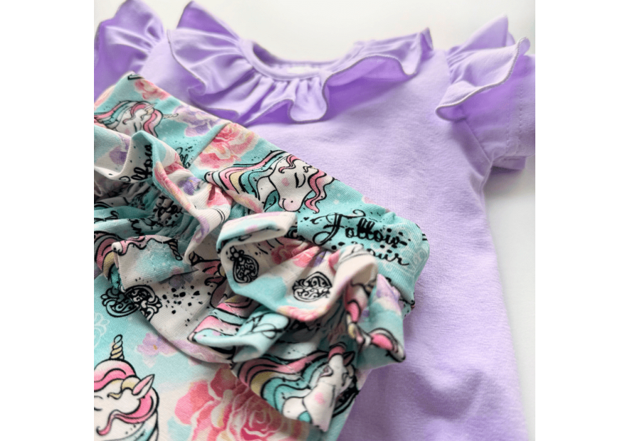 Bluzka z legginsami i ozdobnymi falbankami | Olympia Kids Style