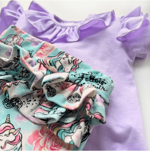 Bluzka z legginsami i ozdobnymi falbankami | Olympia Kids Style