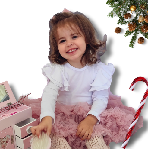 Bluzka dziecięca z dużymi  falbankami biała| OLYMPIA KIDS STYLE