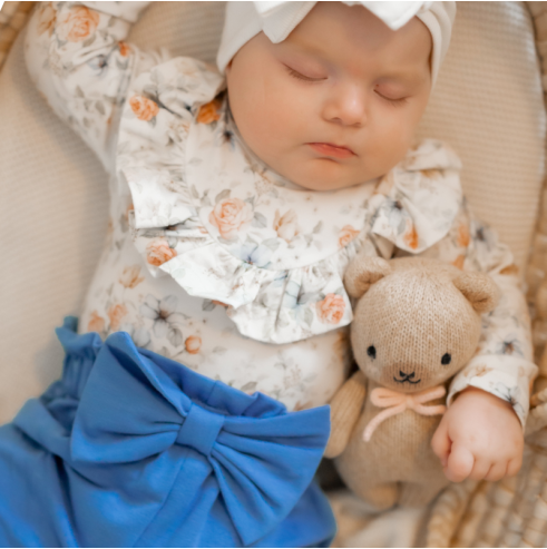 Komplet body z falbanką i spodenki |OLYMPIA KIDS STYLE