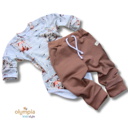 Komplet body ze spodenkami  długi rękaw - OLYMPIA KIDS STYLE