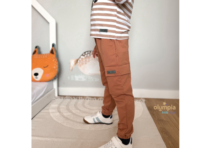 Bawełniane spodnie dresowe chłopięce bojówki | OLYMPIA KIDS STYLE