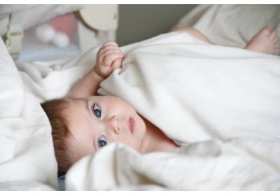 PREZENT DLA NOWORODKA I MAMY - CO WARTO KUPIĆ ?