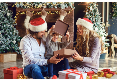 CZY UBRANIA DZIECIĘCE TO DOBRY POMYSŁ NA PREZENT ?