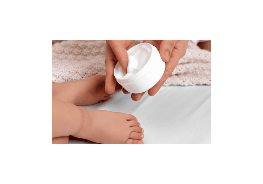 AZS u Niemowlaka - Jakie Ubranka Wybrać dla Malucha z Suchą Skórą?