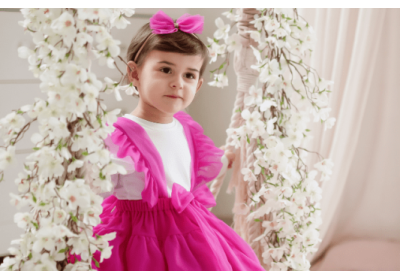 Eleganckie sukienki dla niemowląt - przegląd propozycji