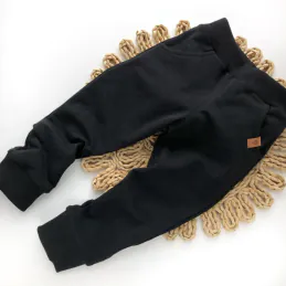 Spodnie SLIM czarne 2