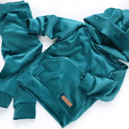 Dres welurowy butelkowa zieleń