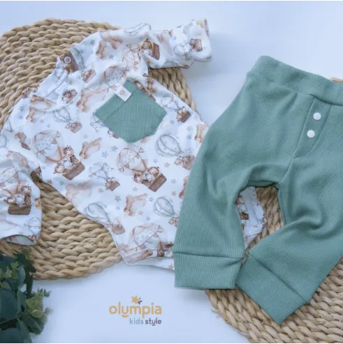 Komplet body ze spodenkami BALON Komplet body ze spodenkami BALON