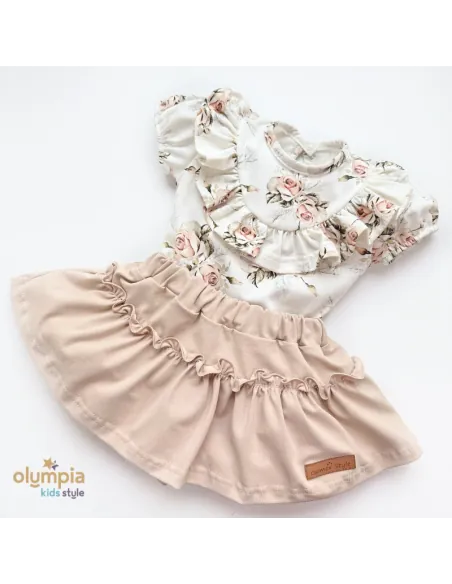 body / bluzka w kwiaty z falbankami i beżowa spódniczka body / bluzka w kwiaty z falbankami i beżowa spódniczka