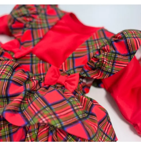 Komplet body i sp&oacute;dniczka z szelkami...