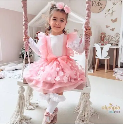 Sp&oacute;dniczka tiulowa z szelkami FLOWER...